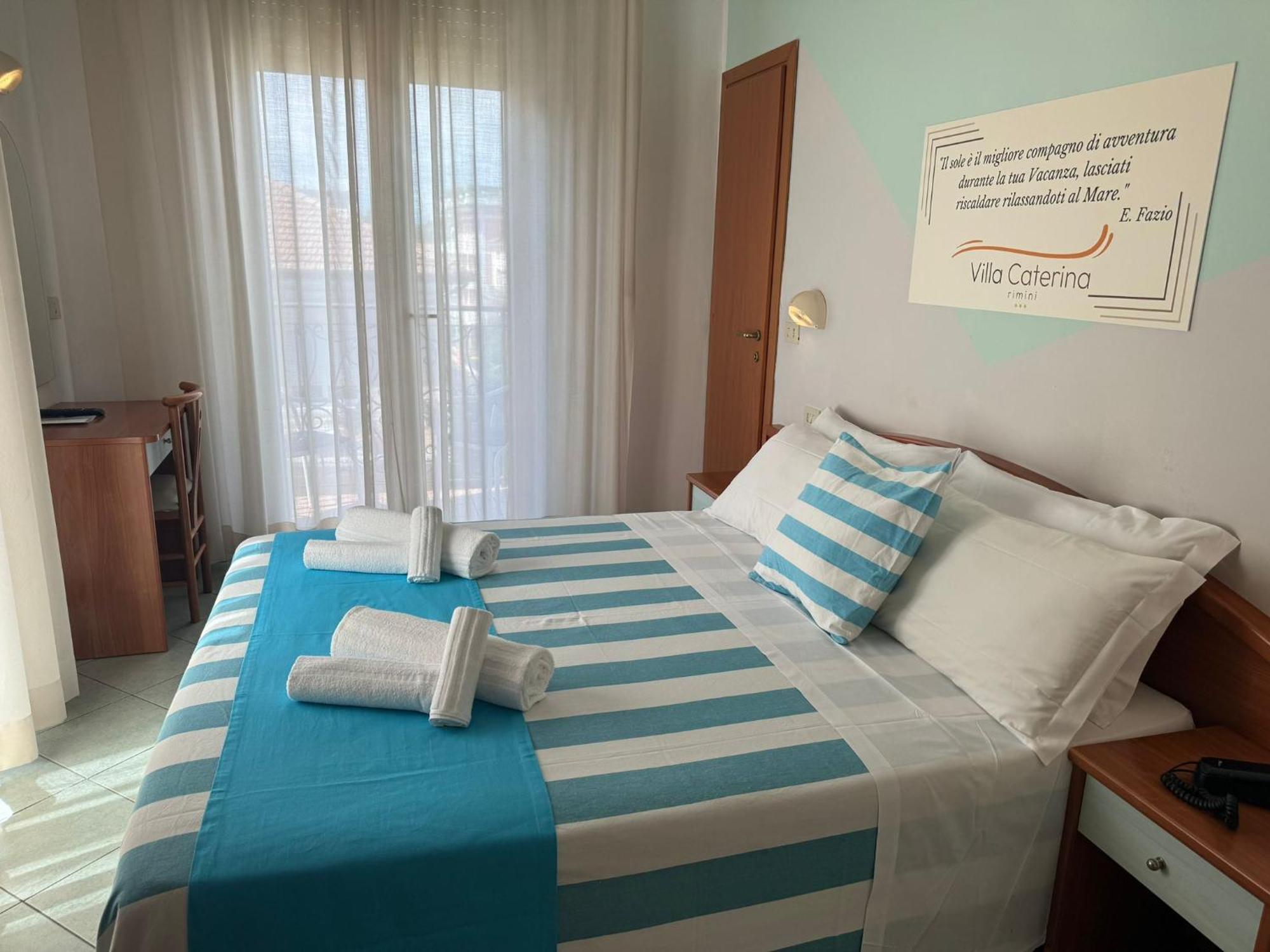 Hotel Villa Caterina Римини Екстериор снимка
