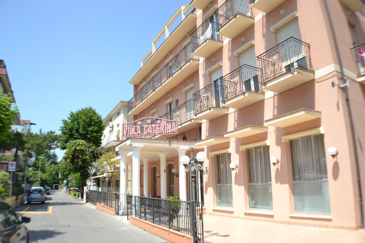 Hotel Villa Caterina Римини Екстериор снимка